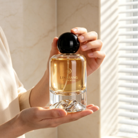 Flacon de parfum en verre minimaliste haut de gamme, élégant, à fond bombé et creux, avec pulvérisateur à pompe, 30ML 50ML 100ML, boîte d'emballage de luxe