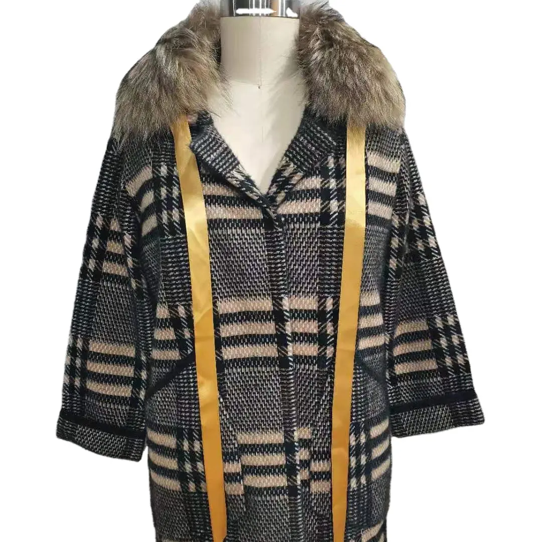 Winter Classic Plaid Jacket With Fur Collar Fur L Long Trench Coat Fashion Coat