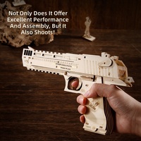 Pistol Karet Kayu Desert Eagle Model Puzzle 3D Rakitan Balok Kayu Mainan Edukatif Mirip dengan Game CSgo