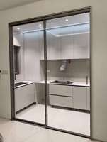 Nouvelle porte coulissante en aluminium et verre de style chinois, panneaux liés, rail dissimulé, quincaillerie fluide pour salle de thé, villa, appartement