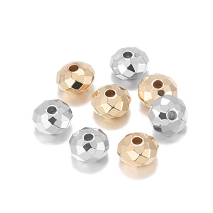 Perles d'espacement CCB 8 mm, rondes, taille brillante, électroplaquées pour la fabrication de bracelets, couleur or et rhodium mélangés - Product Image 3