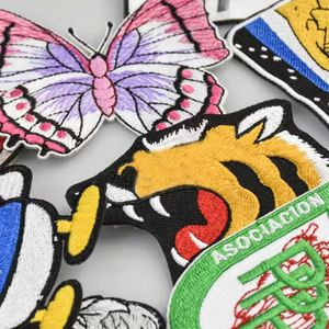 Parches Bordados 3D con Diseño de Logotipo Personalizado, de Frutas y Animales de Dibujos Animados, para Gorras y Ropa, Termoadhesivos, para Planchar, con Flores Bordadas en Lienzo - Product Image 3