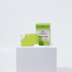Savon au collagène 701 (vert) 85gr éclaircit les peaux sujettes à l'acné et normales grâce au collagène nourrissant, favorisant un teint éclatant et clair. - Product Image 1