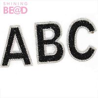 Hot fix/auto-adhésif A-Z 26 lettres autocollant diamant Alphabet anglais Applique Patch pour vêtements Badge pâte