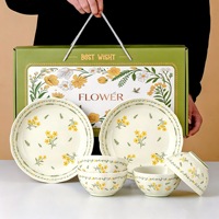 Ensemble de bols et assiettes en céramique à motif floral rétro, style luxe léger, idéal pour les cadeaux d'affaires, les remerciements, les team building et les fêtes.