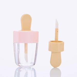 Tube de brillant à lèvres en <span class=keywords><strong>plastique</strong></span> rose en forme de bâtonnet de crème glacée de 8 ml avec applicateur - Product Image 5