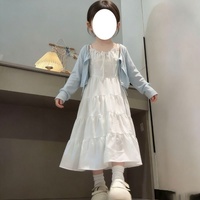 Robe décontractée pour enfants style coréen avec empiècements, blanche, à bretelles, et cardigan en maille tricotée anti-UV pour l'été