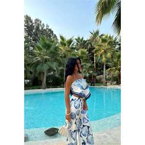 ชุดสูทผ้าซาตินสำหรับผู้หญิง ดีไซน์หรูหราและสวมใส่สบาย - Product Image 1