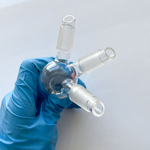 Adattatore Ricevitore per Distillazione a <span class=keywords><strong>3</strong></span> Vie in Vetro Borosilicato Trasparente Personalizzato OEM CS Labglass con Giunto 14/20-24/40 - Product Image 4