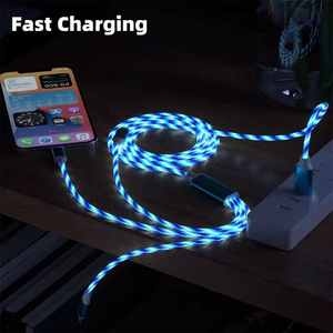 สายชาร์จไฟในรถยน<span class=keywords><strong>ต</strong></span>์<span class=keywords><strong>แบ</strong></span>บ3-in-1 LED USB-A ไฟลื่นไหลชนิด C ไมโคร-USB พร้อม RGB สีน้ำเงินเรืองแสงสำหรับ iPhone iPad Android และ Samsung - Product Image 3