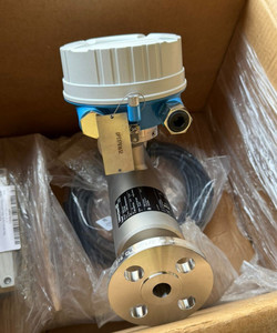 เครื่องวัดการไหลแบบคอริโอลิส Endress Hauser Promass F 500 พร้อมรีโมทและสายเคเบิล E H Proline Promass F500 ได้รับการรับรองมาตรฐาน ATEX IECEx - Product Image 1