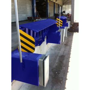 Nueva Plataforma Robusta de Acero Galvanizado Modelo T-REX.Z W200MM X H500MM X D100MM, Rampa de Acceso para Equipos Industriales, Almacén TM PEDANE - Product Image 2