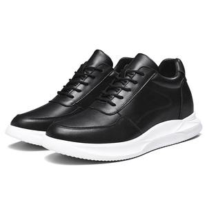 Baskets en cuir blanc avec semelles épaisses hommes chaussures en plein air <span class=keywords><strong>chaussure</strong></span> formelle <span class=keywords><strong>Invisible</strong></span> hauteur intérieure augmentant chaussures pour hommes 6/8 CM - Product Image 3