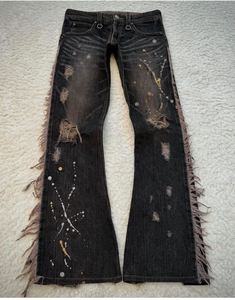 Fabricantes de Jeans a Medida Ofrecen Pantalones de Alta Calidad con Parches Multicolores de Corte Medio a Alto para la Moda Masculina - Product Image 1