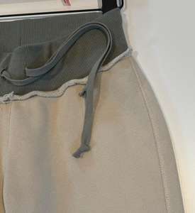 हुडी और जॉगर सेट स्वेटसूट ने महिला नवीनतम डिजाइन कस्टम कपड़े निर्माताओं महिलाओं को जॉगर पैंट सेट किया - Product Image 5