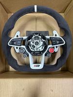 Volant de voiture personnalisé GZYLC pour Audi R8 A3 8Y 8P 8V B8 B9 TTS A4 B8 B8.5 A5 A6 C7 C8 4F A7 A8 Q3 Q5 S3 8V S4 S5 Rs3 Rs4 Rs5