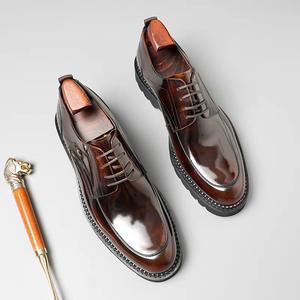 Personnaliser la nouvelle couche supérieure de chaussures en cuir de vachette pour hommes costume d'affaires en cuir véritable chaussures de mariage Oxford - Product Image 6