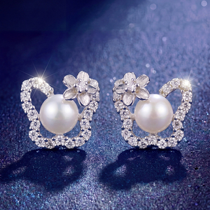 Élégantes boucles d'oreilles clous en argent S925 avec feuille et perle d'eau douce, zircon, bijoux délicats pour femme, cadeau de mariage ou de mariée - Product Image 3