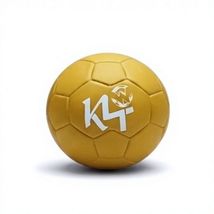 Ballon de football KLTW INT'L, design logo uni, vessie en caoutchouc, léger, haute rétention d'air, équipement d'entraînement - Product Image 1