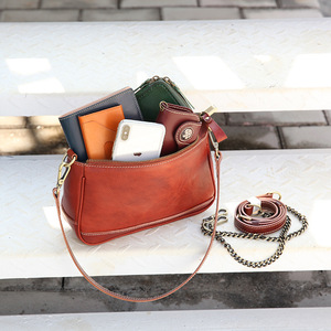 Bolso de Cuero Retro de Alta Calidad para Mujer, Mini Bolso Bandolera Clásico, Apto para Uso Diario y Fiestas - Product Image 6