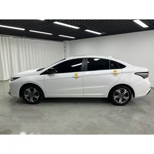 <span class=keywords><strong>Voiture</strong></span> d'<span class=keywords><strong>occasion</strong></span> 2023 Chery Arrizo 5 GT Berline 4 portes 5 places Faible kilométrage Essence Intérieur Noir Automatique Conduite à gauche - Product Image 4