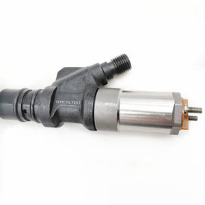 Inyector diésel Common Rail de alta calidad <span class=keywords><strong>095000</strong></span>-<span class=keywords><strong>1211</strong></span> 6156-11-3300 <span class=keywords><strong>095000</strong></span> <span class=keywords><strong>1211</strong></span> - Product Image 5