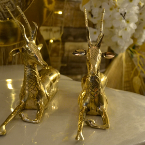 Figura de Ciervo de Metal Chapado en Oro, Estatua de Antílope Pulida, Adorno Animal para Decoración del Hogar - Product Image 1