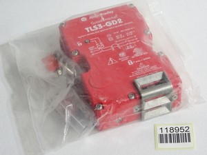 PLC Bradley Guard Interlock Switch <strong>TLS3</strong>-<strong>GD2</strong> / New Warranty Product - Product Image 1