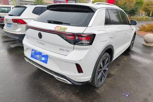 Voiture d'<span class=keywords><strong>occasion</strong></span> Volkswagen <span class=keywords><strong>T</strong></span>-<span class=keywords><strong>Roc</strong></span> 2023 300TSI DSG 2WD Édition Chenguang - Product Image 2