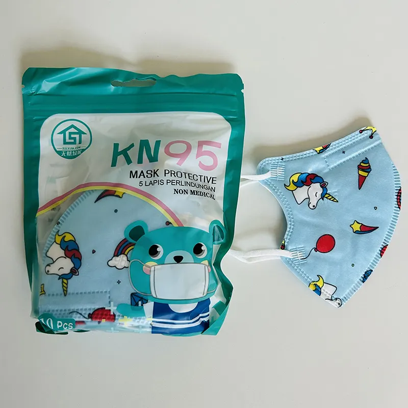 Kids Kn95mask Masque de protection jetable non tissé avec boucle d'oreille 3D doux pour la peau pour les enfants de 3 à 12 ans