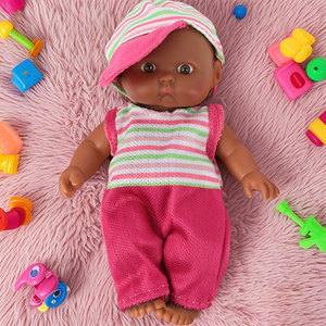 Nouvelle poupée convertible mignonne de 5,5 pouces avec capuche, poupée africaine noire, poupée de jeu pour enfants, poupée Reborn, vente en gros - Product Image 3