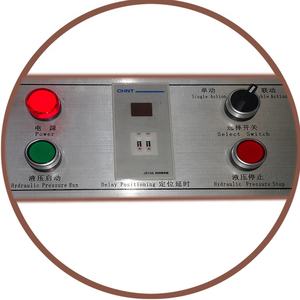 Mesin Pengeriting Sudut Aluminium Tebal 2Mm untuk Pembuatan Jendela Pintu Aluminium - Product Image 5