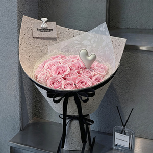 Accessorio Decorativo per Bouquet a Forma di Cuore in Ecopelle Imbottita con Fiori, Decorazione 3D Romantica per Fioristi, Forniture all'Ingrosso - Product Image 5