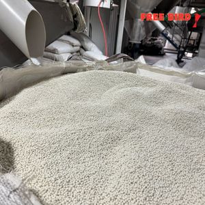 Colle <span class=keywords><strong>pour</strong></span> chants de meubles FREE BIRD <span class=keywords><strong>pour</strong></span> machine automatique, chants de meubles en PVC, adhésif économique, fabricant Free Bird - Product Image 3