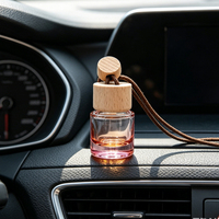 Diffuseur de voiture suspendu personnalisable, flacon vide en verre coloré, désodorisant avec couvercle en bois véritable, vente en gros