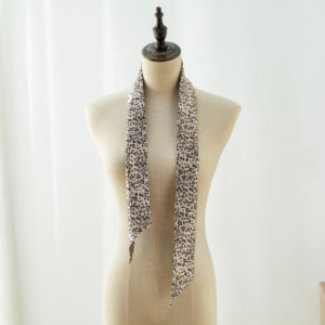 Vintage Trendy Printed Satin Silk <b>Square</b> <b>Scarf</b> Multiway Wear Versatile Pattern <b>Scarves</b> for Women Daily Outfit Decoration Gift - Product Image 4