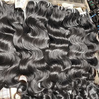 Cheveux humains indiens birmans bruts non traités, bouclés, alignés dans le sens des cuticules, sans produits chimiques, vente en gros, mèches de cheveux indiens naturels ondulés bruts