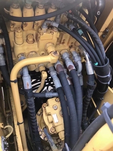 Pompe Caterpillar Japon Caterpillar Excavatrice sur chenilles hydraulique d'occasion 312cat 12 tonnes Matériel de terrassement certifié EMC - Product Image 4