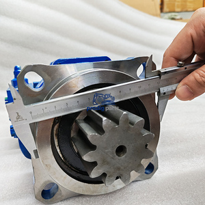 Moteur d'orientation hydraulique pour mini-excavatrice B25 B25V 2PD29B0109A 172441-73310 avec 11 dents - Product Image 6