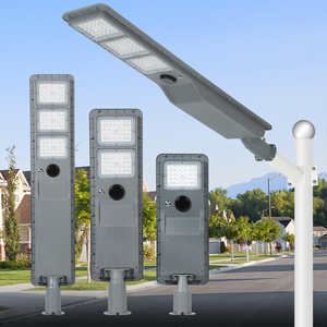 Lámpara de iluminación de jardín IP65 impermeable para exteriores 100W 200W 300W Luz de calle solar led todo en uno integrada de aluminio - Product Image 1