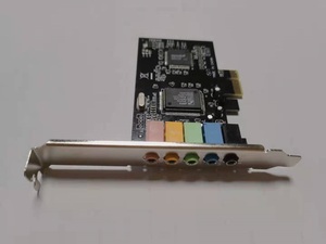 <span class=keywords><strong>Carte</strong></span> <span class=keywords><strong>son</strong></span> <span class=keywords><strong>interne</strong></span> PCIe 5.1 avec ports audio et microphone 3,5 mm - Product Image 2