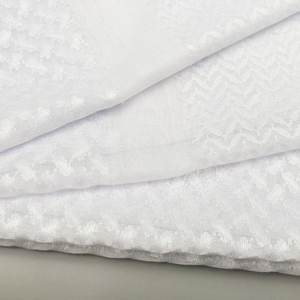 Écharpe Shemagh en coton blanc brodée, motif géométrique, hijab modeste, écharpe de prière pour toutes les saisons - Product Image 2