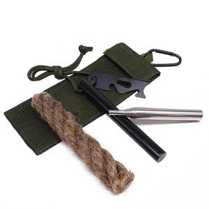 1/2*5 pouces Survie de Démarreur de Feu Outil Paraffine Cire Cordon Amadou Ferrocium Tige <span class=keywords><strong>Firesteel</strong></span> avec Sac de Transport En Nylon - Product Image 3