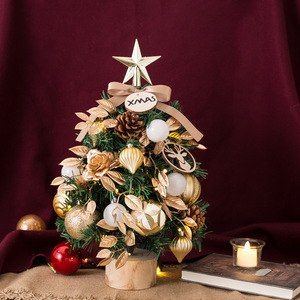 Nouvel arbre de Noël lumineux blanc chaud à LED, mini arbre de pin avec cônes, <span class=keywords><strong>40</strong></span> cm, branches pliables, alimenté par piles, décoration de bureau intérieure - Product Image 1