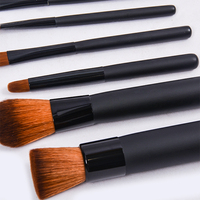 Ensemble de 7 pinceaux de maquillage pour le visage en bois vegan de marque privée Dongshen avec sac - Luxe, voyage, vente en gros