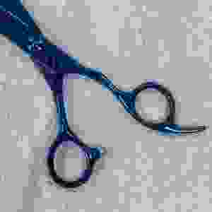 กรรไกรตัดขนแบบชาร์จไฟได้พกพาได้กรรไกรตัดขนสุนัขและแมวทำจากสเตนเลสอุปกรณ์ตัดผมที่สะดวก - Product Image 2