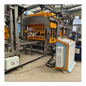Oportunità di Business ad Alto Profitto: Macchina Automatica per la Produzione di Blocchi in Calcestruzzo QT10-15 con Motore PLC, Cambio e Pressione Idraulica a Basso Prezzo - Product Image 6