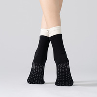 Chaussettes de sport antidérapantes pour femme, avec logo personnalisé en tissu, double bord côtelé, pour yoga, pilates et usage quotidien
