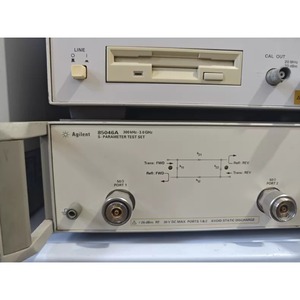 Analizador de Red/Espectro/Impedancia RF HP/Agilent 4396B + 85046A 1.8Ghz - Product Image 3