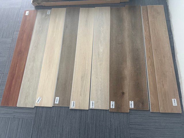 Waterproof SPC Vinyl Plank Flooring Click Lock Oak for Residential